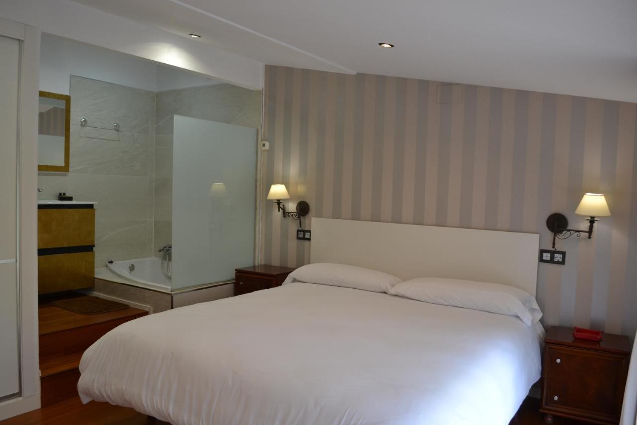 Apartamentos Puerta De Gijón Exterior foto