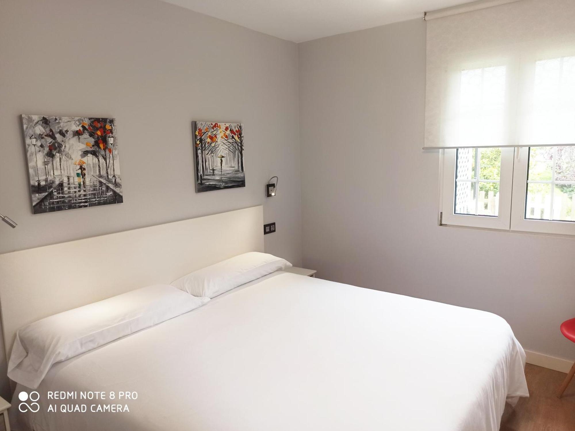 Apartamentos Puerta De Gijón Exterior foto